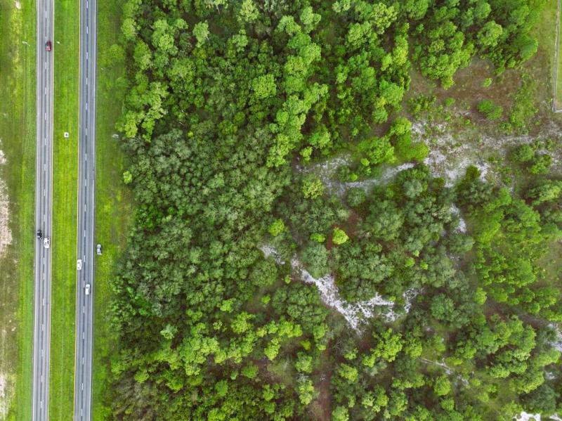  Commercial & Industrial Land Images 