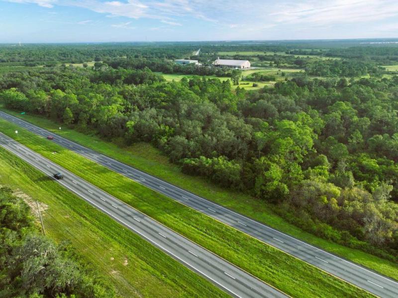  Commercial & Industrial Land Images 