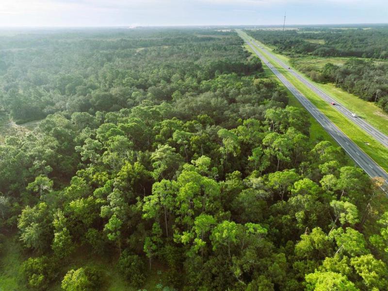  Commercial & Industrial Land Images 