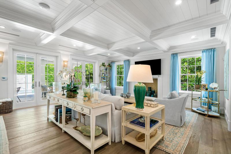  Single Family Homes Photo 15:  Palm Beach,  FL 33480