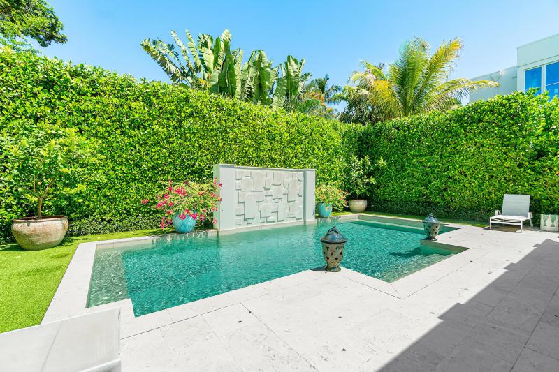  Single Family Homes Photo 43:  Palm Beach,  FL 33480