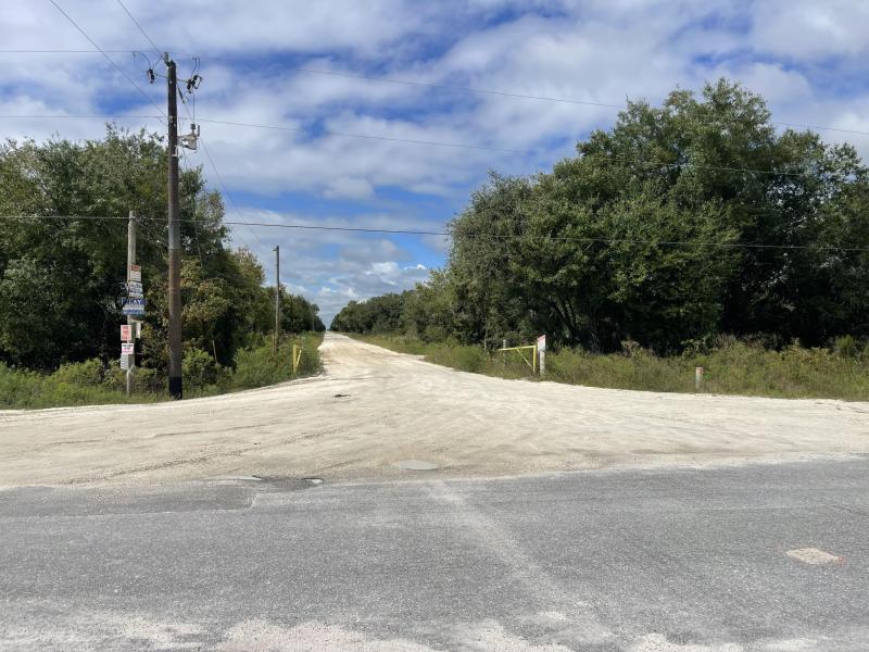  Commercial & Industrial Land Images 