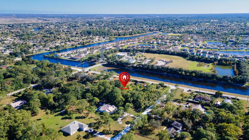  Commercial & Industrial Land Images 