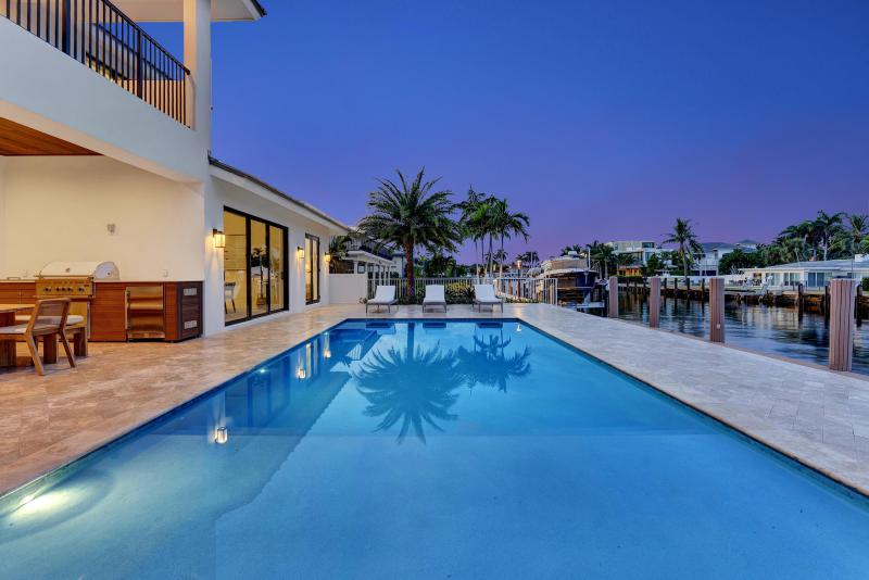  Single Family Homes Photo 31:  Pompano Beach,  FL 33062