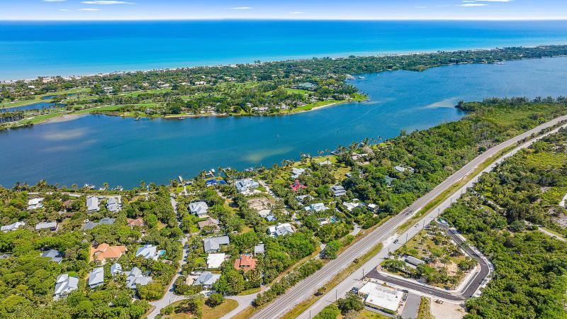  Commercial & Industrial Land Images 