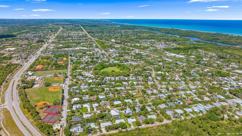  Commercial & Industrial Land Images 