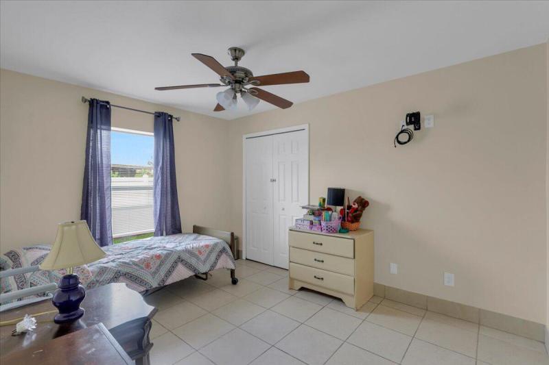 Business Opportunities Photos