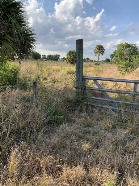  Commercial & Industrial Land Images 