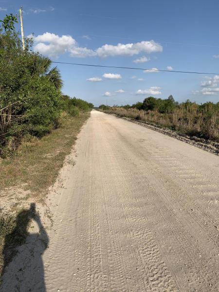  Commercial & Industrial Land Images 