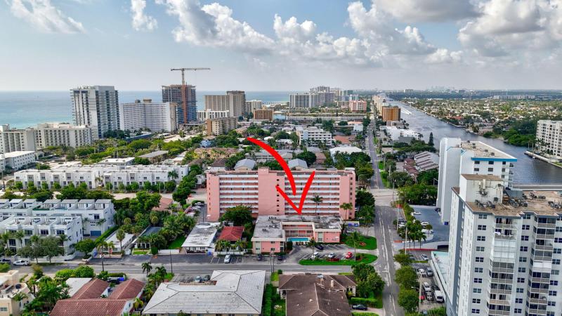  Condo & Townhome Photos