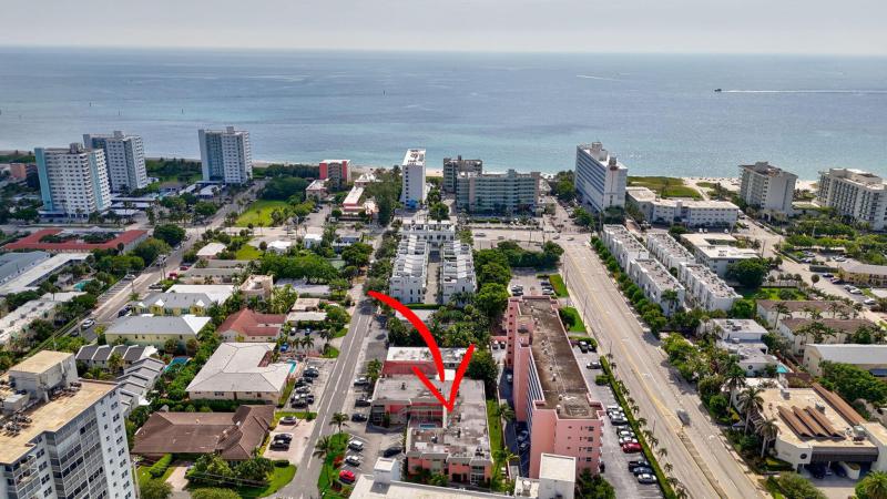  Condo & Townhome Photos