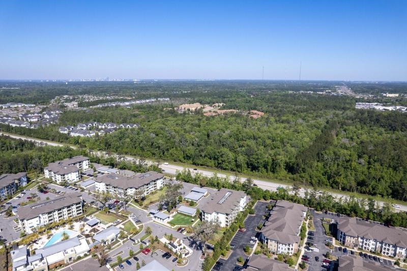  Commercial & Industrial Land Images 