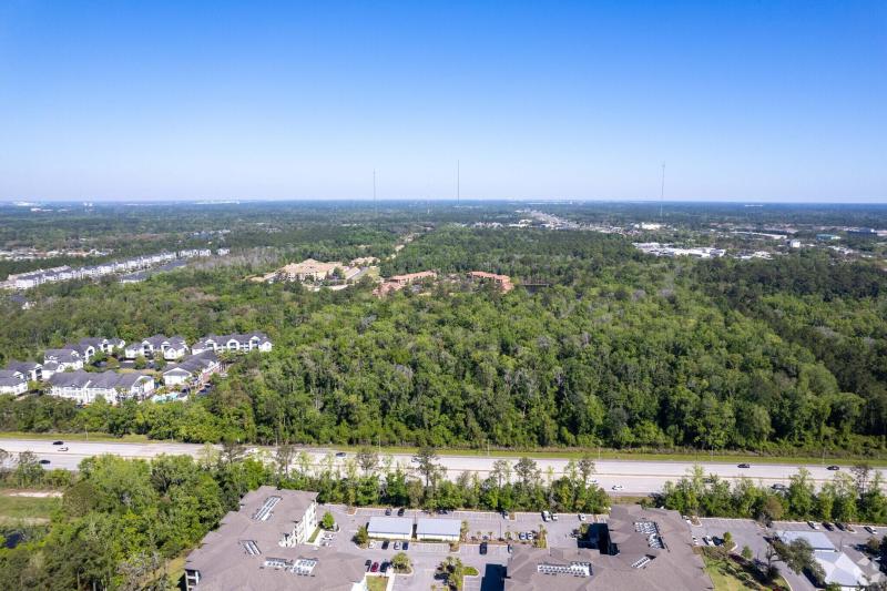  Commercial & Industrial Land Images 