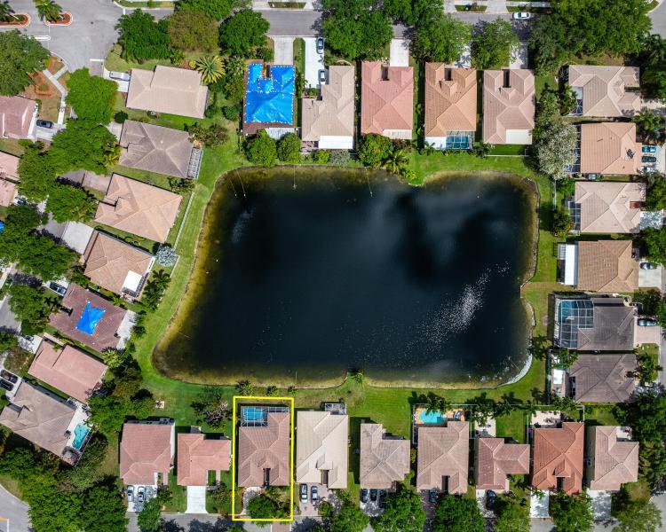  Single Family Homes Photo 29:  Coconut Creek,  FL 33073