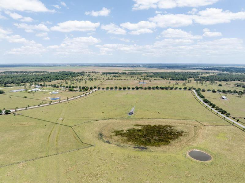  Commercial & Industrial Land Images 