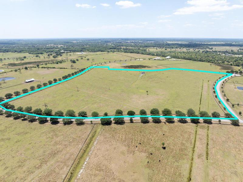  Commercial & Industrial Land Images 
