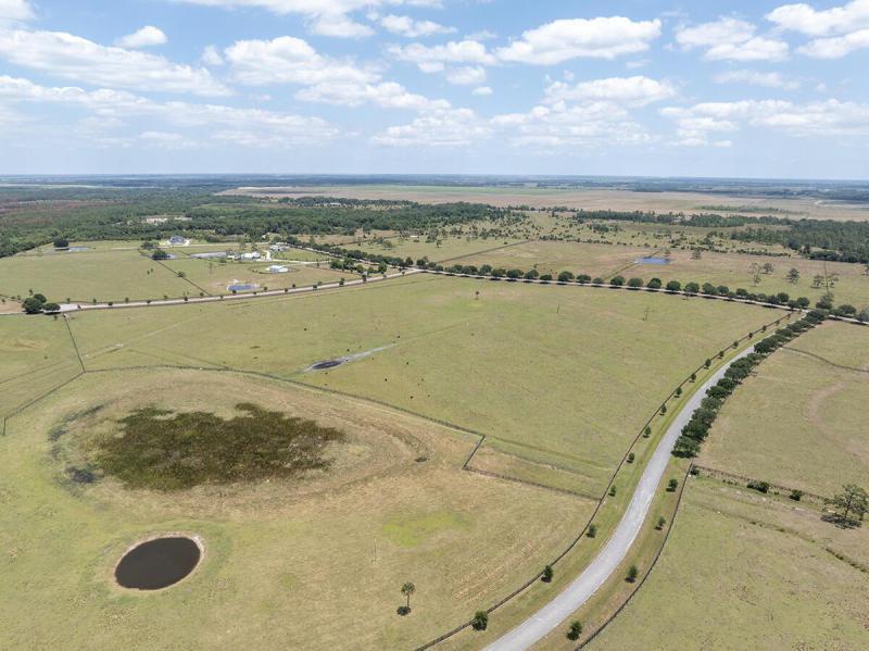  Commercial & Industrial Land Images 