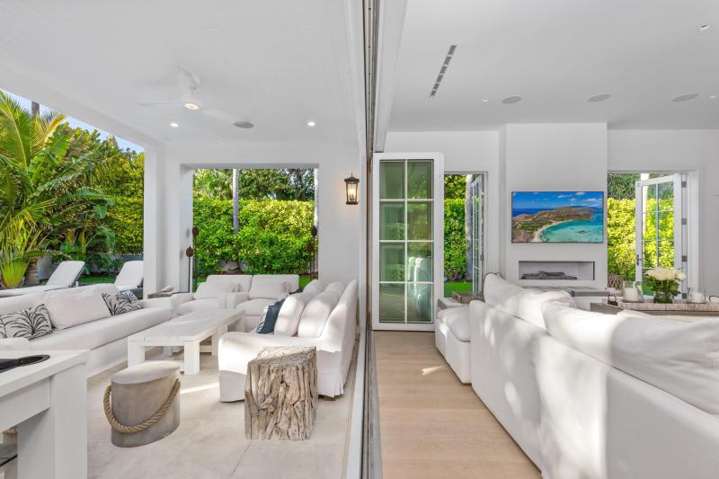 Single Family Homes Photo 11:  Palm Beach,  FL 33480