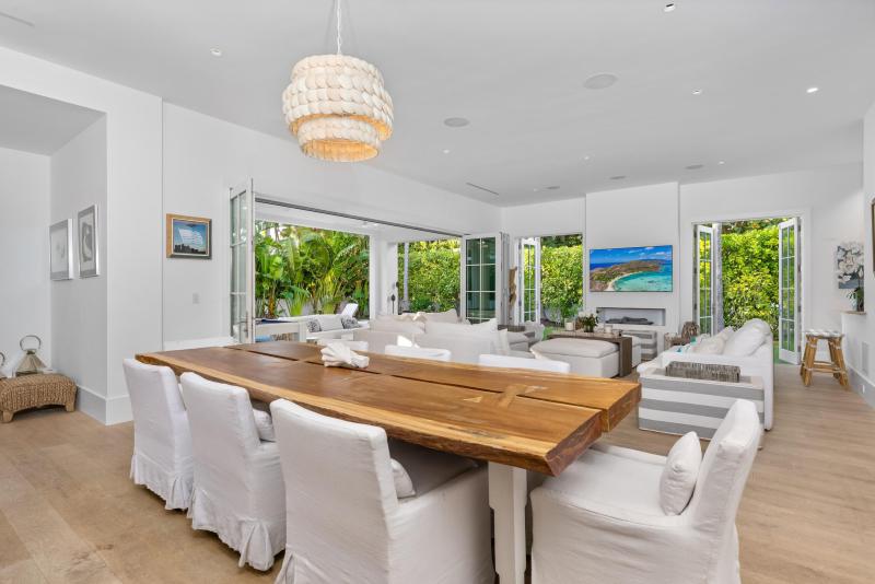  Single Family Homes Photo 15:  Palm Beach,  FL 33480