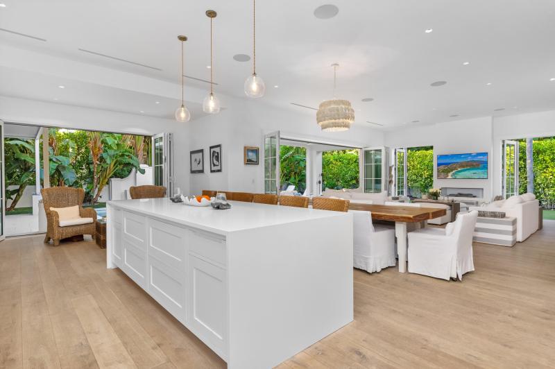  Single Family Homes Photo 16:  Palm Beach,  FL 33480