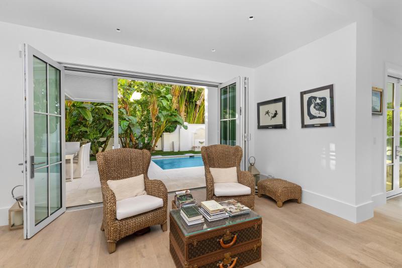  Single Family Homes Photo 20:  Palm Beach,  FL 33480