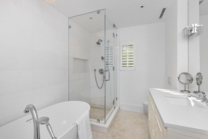  Single Family Homes Photo 35:  Palm Beach,  FL 33480