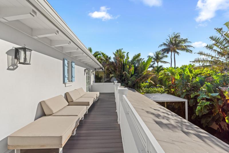  Single Family Homes Photo 36:  Palm Beach,  FL 33480
