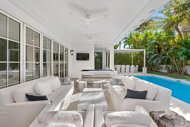  Single Family Homes Photo 44:  Palm Beach,  FL 33480