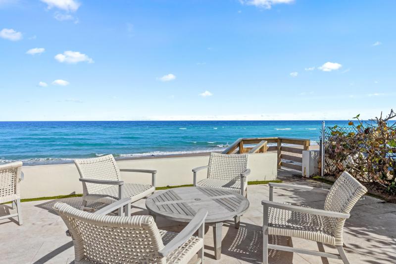 Single Family Homes Photo 56:  Palm Beach,  FL 33480