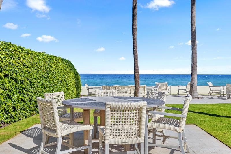  Single Family Homes Photo 63:  Palm Beach,  FL 33480