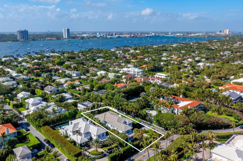  Single Family Homes Photo 66:  Palm Beach,  FL 33480