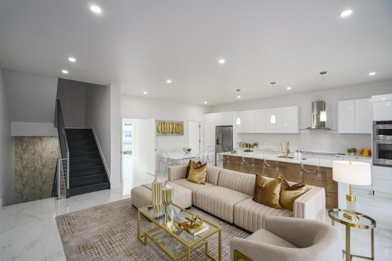 Duplex, Triplex and Fourplex Images