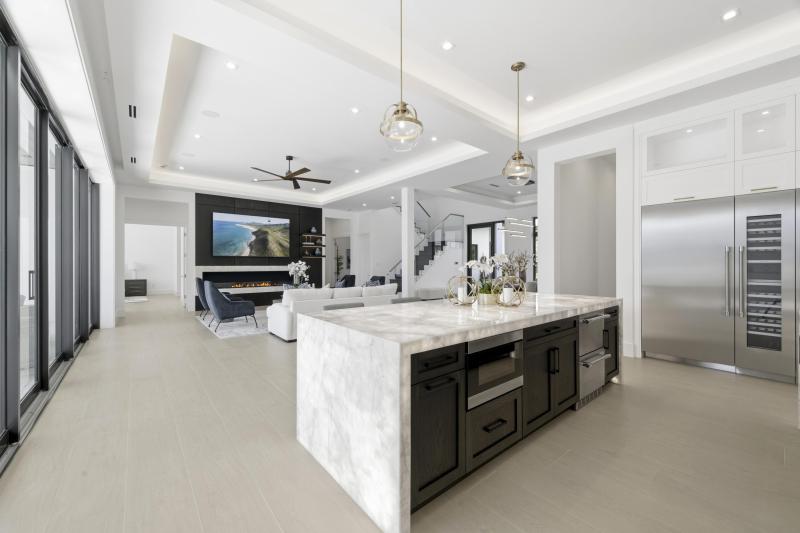  Single Family Homes Photo 13:  North Palm Beach,  FL 33408
