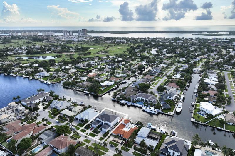  Single Family Homes Photo 57:  North Palm Beach,  FL 33408