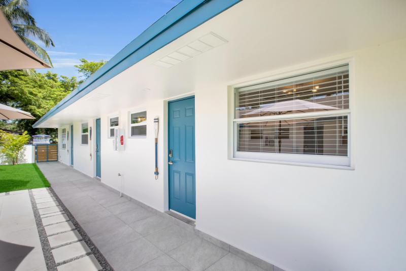 Duplex, Triplex and Fourplex Images