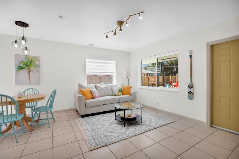 Duplex, Triplex and Fourplex Images