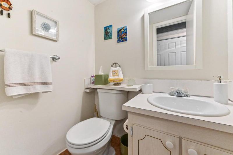  Condo & Townhome Photos