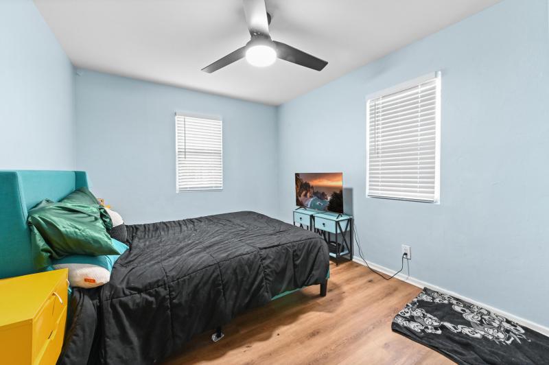 Duplex, Triplex and Fourplex Images