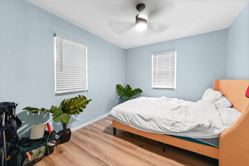 Duplex, Triplex and Fourplex Images