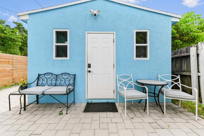 Duplex, Triplex and Fourplex Images