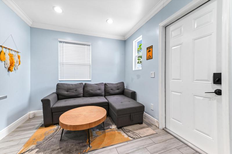 Duplex, Triplex and Fourplex Images