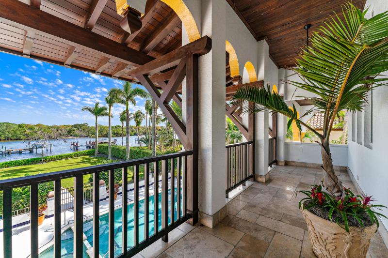  Single Family Homes Photo 12:  Palm Beach Gardens,  FL 33410