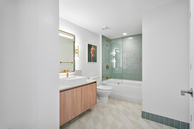 Condo & Townhome Photos