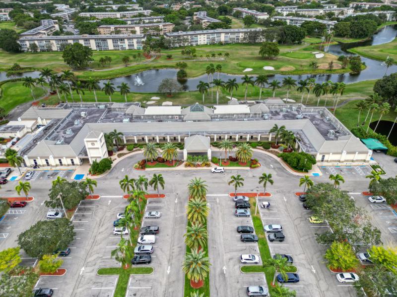 Condo & Townhome Photos