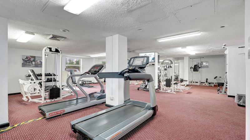  Condo & Townhome Photos