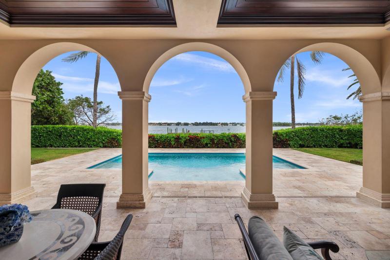  Single Family Homes Photo 20:  West Palm Beach,  FL 33405
