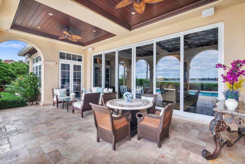  Single Family Homes Photo 21:  West Palm Beach,  FL 33405