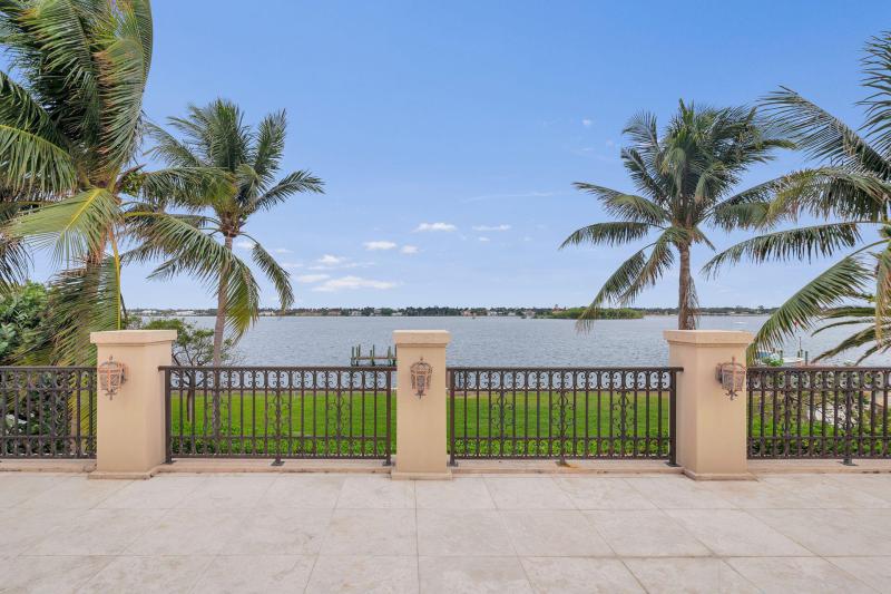  Single Family Homes Photo 46:  West Palm Beach,  FL 33405