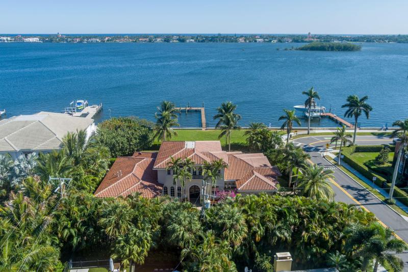  Single Family Homes Photo 62:  West Palm Beach,  FL 33405