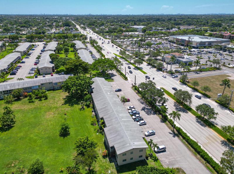  Condo & Townhome Photos